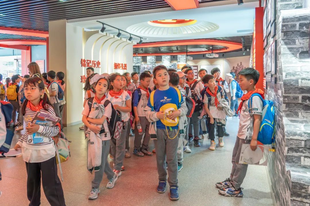 新城小学-三年级研学-7.jpg
