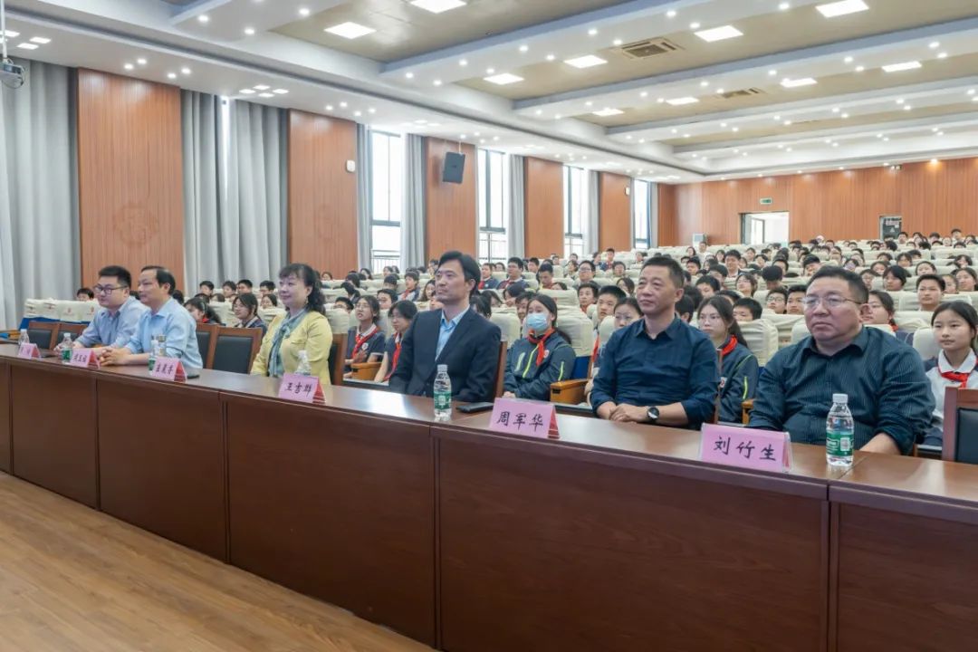 三十九中读书节照片-3.jpg