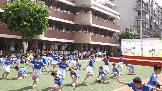 4月30日(1).gif
