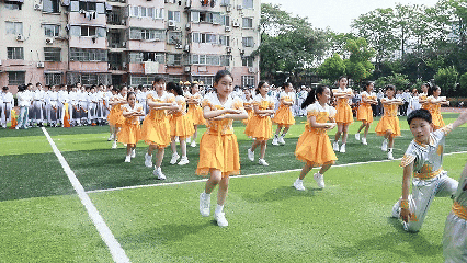 5月1日(6).gif