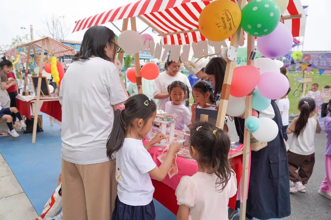南京市银龙景苑幼儿园大班毕业季活动——湿地非遗梦想市集
