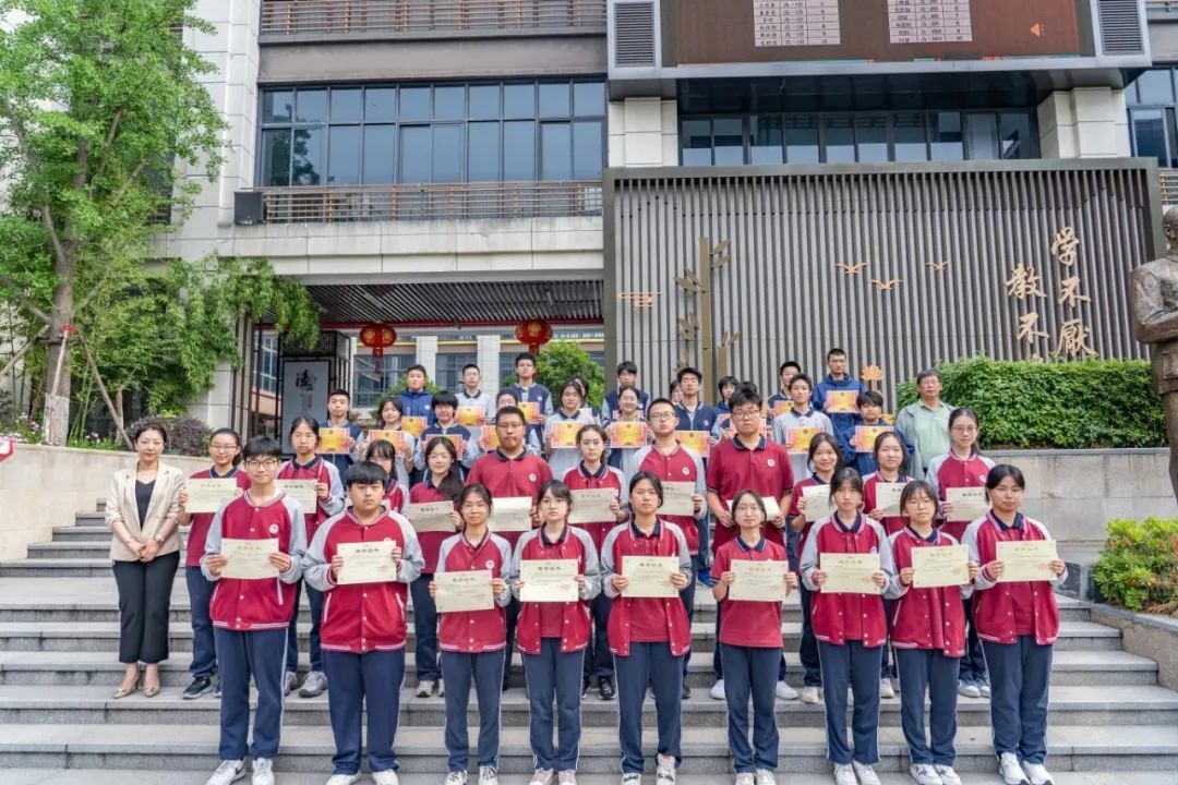 栖霞高中-班主任--10.jpg