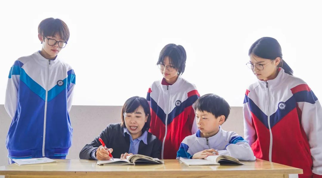 1.学生发展指导力.jpg