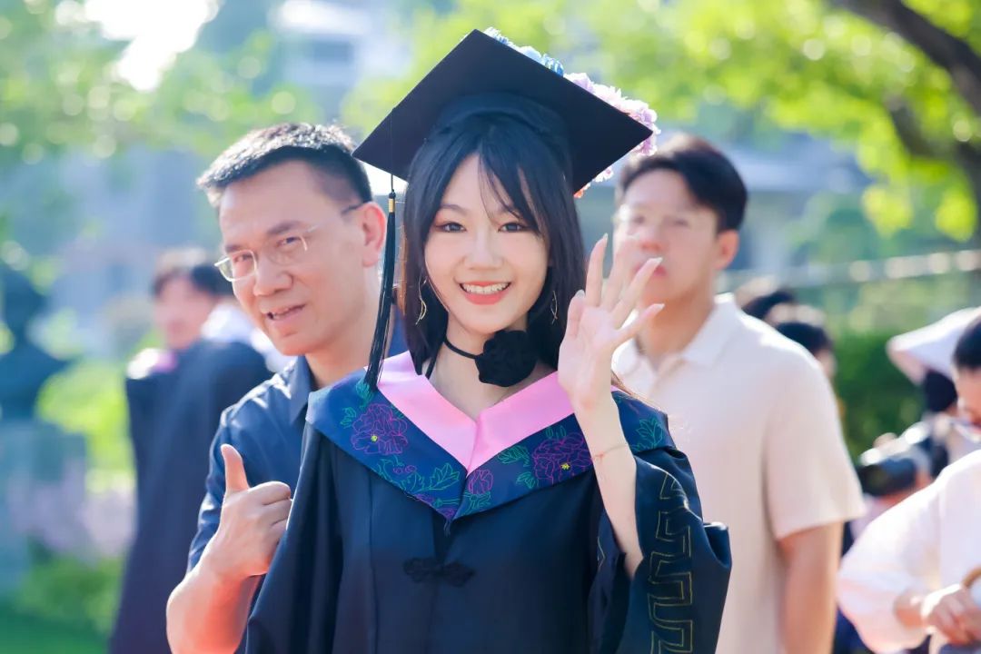 e591c567da2bacdc54ad9c1d07359f9.jpg