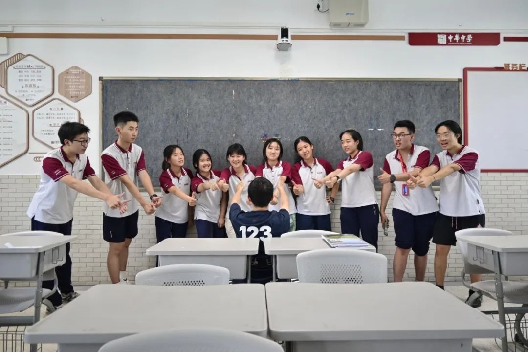 活动照片2.jpg