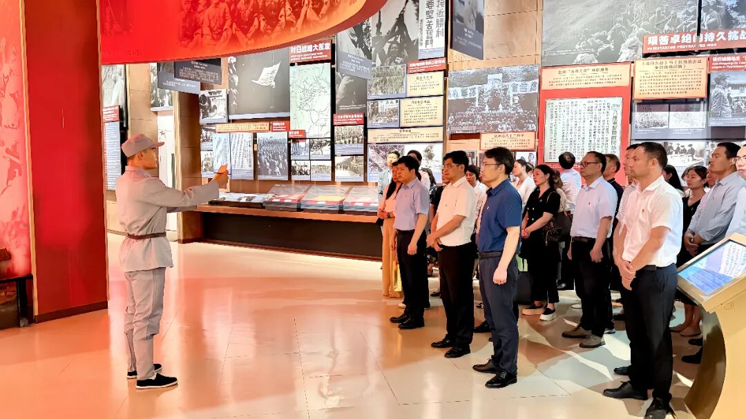 茉莉花开：“沉浸其中—胜利之路”主题展演活动圆满举行