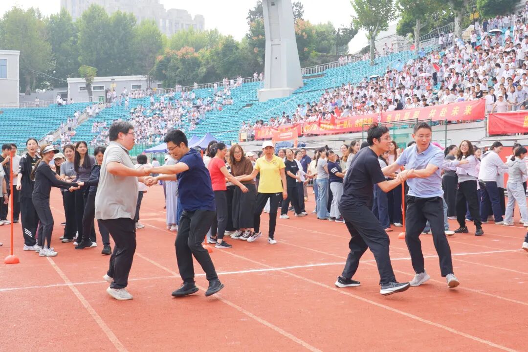 C0778.MP4.11_14_46_13.Still001.jpg
