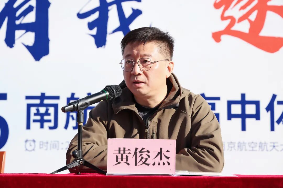 2J5A9614.jpg