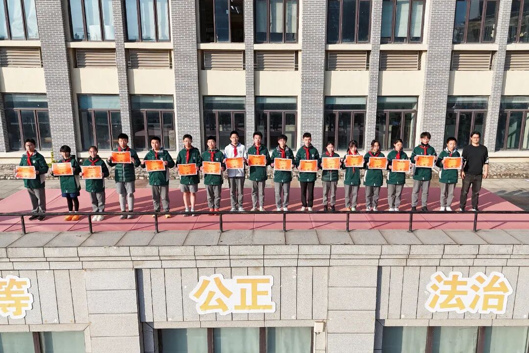 3初一二素质操.JPG