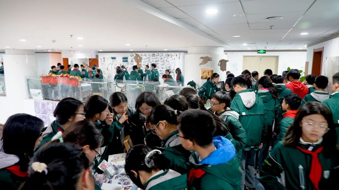南师附中树人学校上演“一台好戏”,每个摊位都是主角