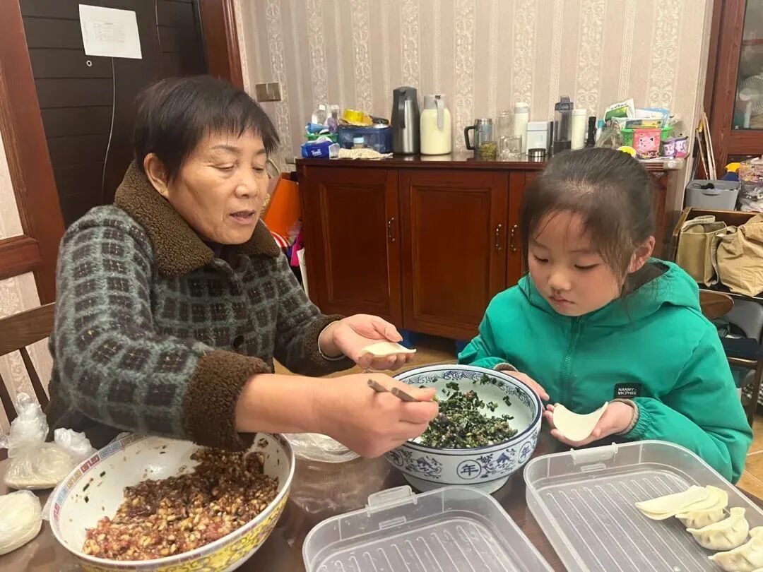 陈知微_1.jpg