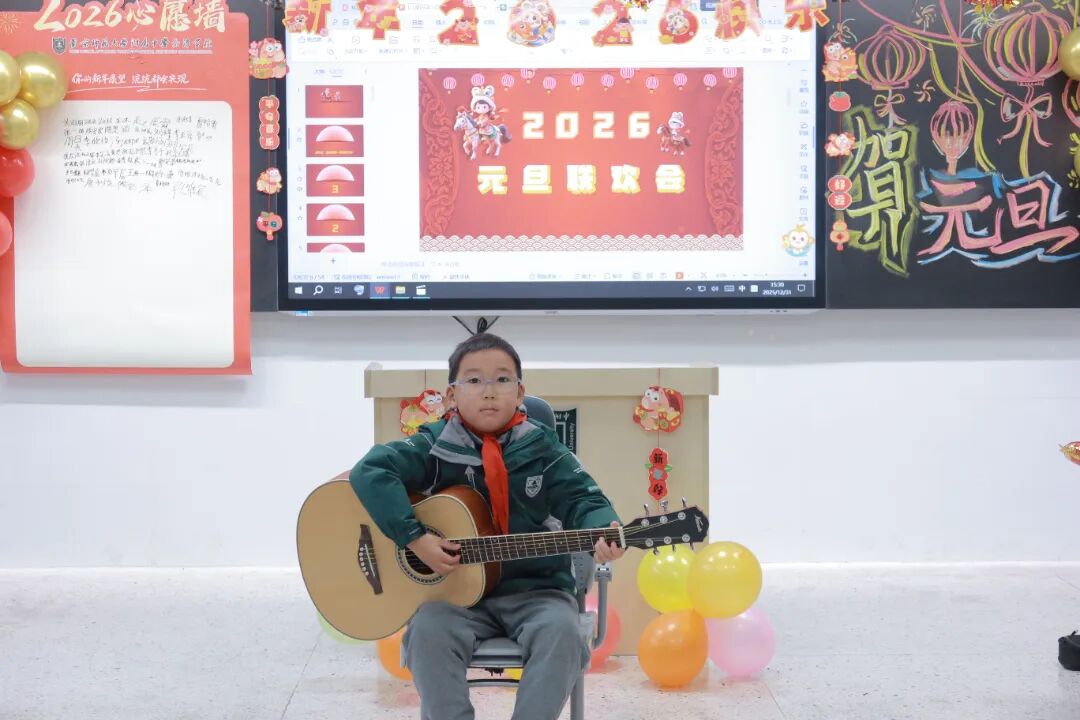 请各位班主任提交:1.心愿墙扫描件; 2.学生写心愿墙照片2张;3.教室布置2张; 4.学生活动照片4张;_图片9.jpg