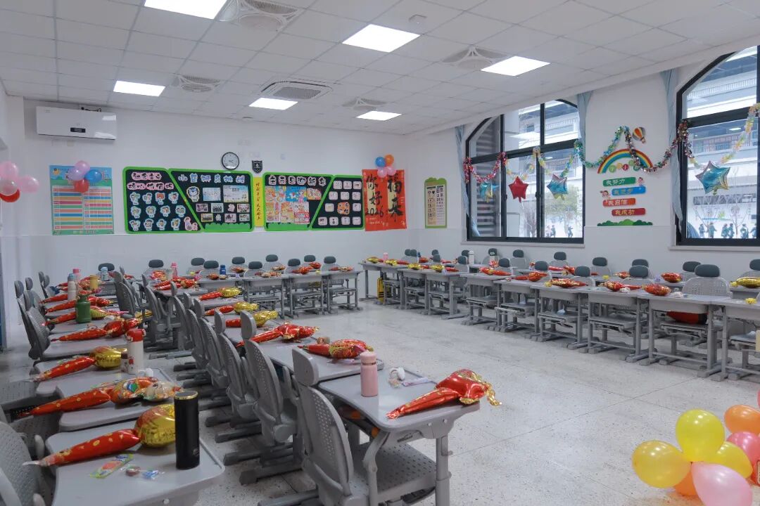 undefined 请各位班主任提交:1.心愿墙扫描件; 2.学生写心愿墙照片2张;3.教室布置2张; 4.学生活动照片4张;_图片6.jpg