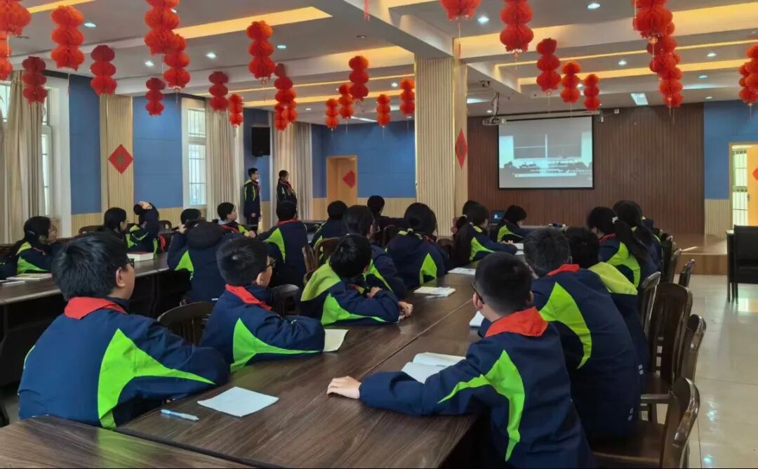 学生主导 思辨成长——梅山二中这场主题班会公开课超“燃”
