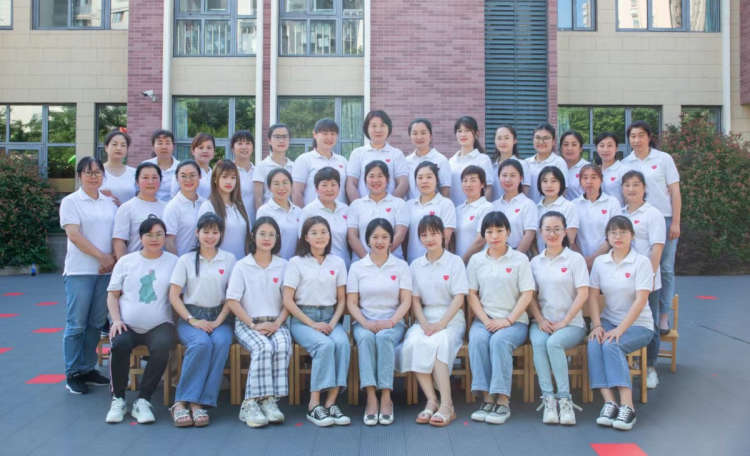 耕耘·我们的教育答卷——雨花台区学校特色与品牌系列报道12