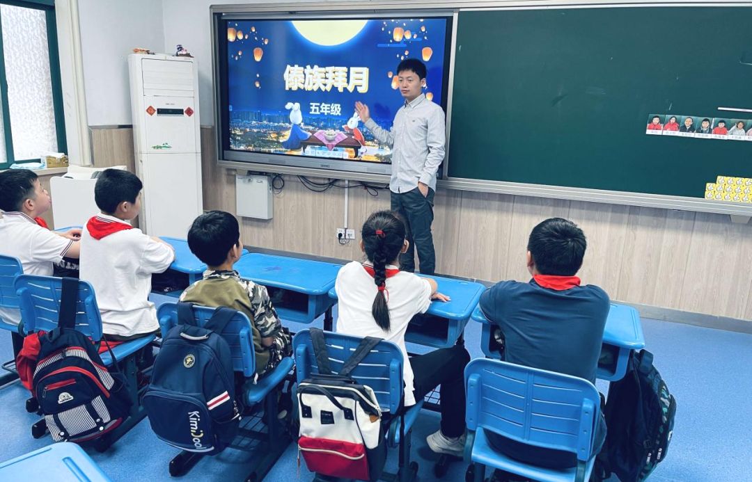 情满月圆 心向祖国——玄武特校开展2023-2024学年第一学期中秋国庆双节同庆活动