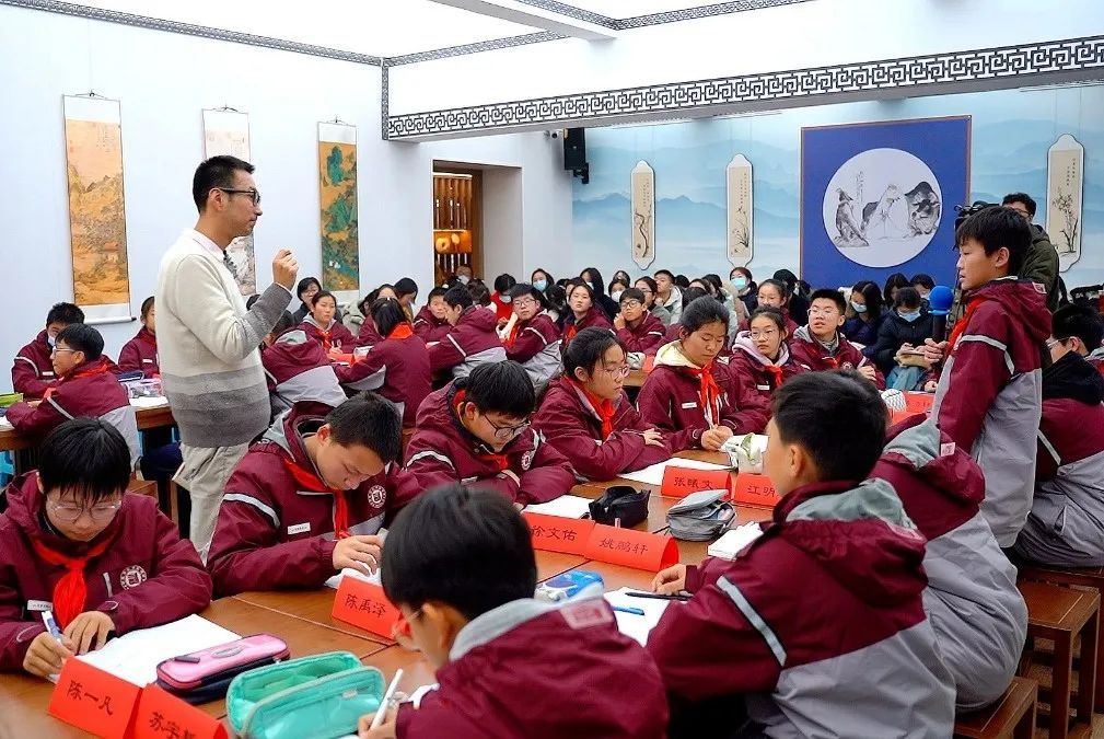 南京市中华中学举办“传统文化与当今生活”主题活动