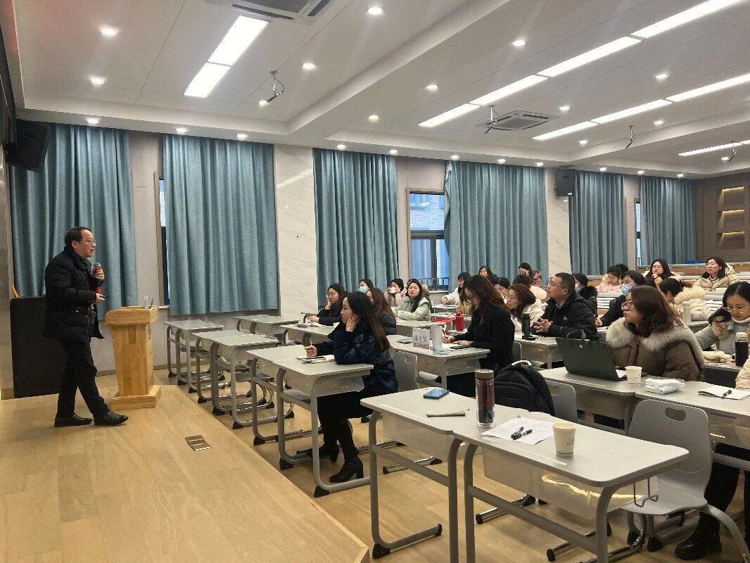 【相长·教学】上好思政课 铸魂育人心——立贤小学承办“如何上好一节思政课”专题活动