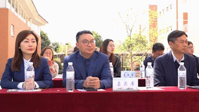 寸草心 三春晖 ▏南京师范大学附属中学江宁分校举行2021级学生十岁成长仪式