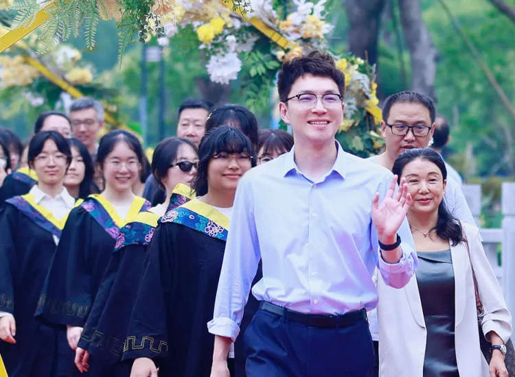 【河西•高中】师生情、父母恩、同窗谊,这场高三毕业典礼满满都是感动