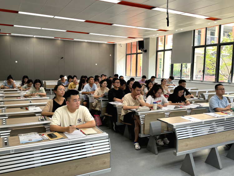 【红藤•开学季】携手共绘新篇章——科利华中学铁北分校开学工作纪实