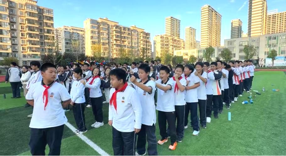 【红藤•科爱心理】“认识自我,联结他人”心理健康月活动之强身健体,启智润心