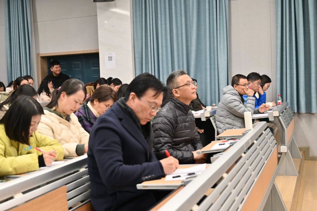 【相长·教研】基于结构化视角 探寻单元整体教学——南京市立贤小学承办玄武区小学数学高段教培