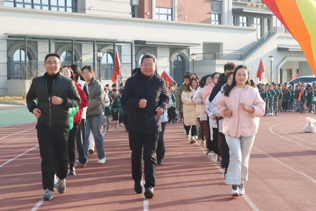 迎新筑梦 逐光而行——南师附中高淳学校小学部举行元旦迎新活动