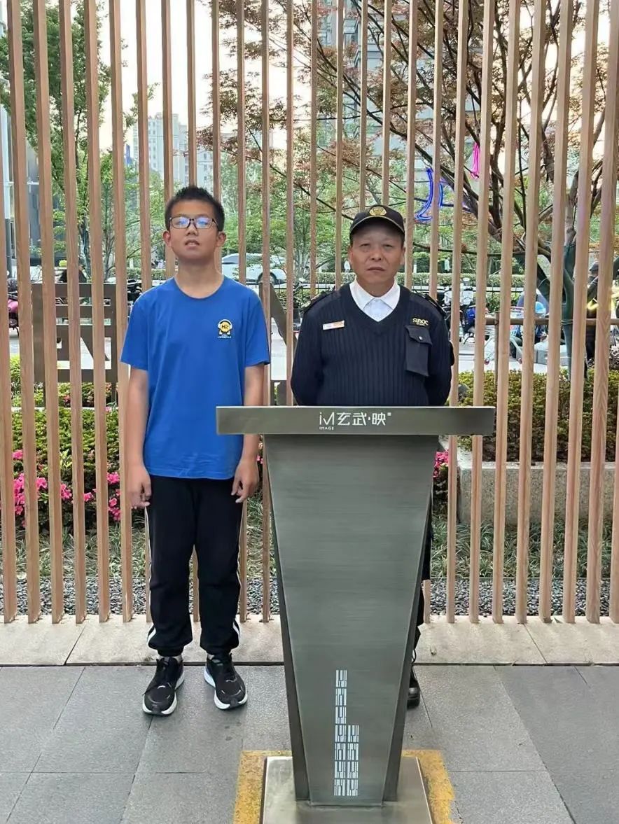用双手创造美好,用行动感恩生活——南京市科利华中学铁北分校
