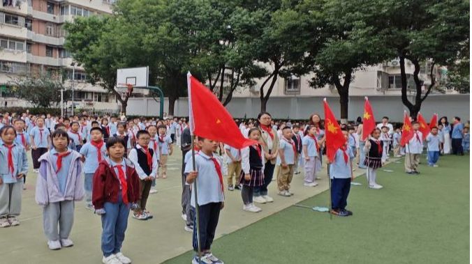 【微笑后小】“强国复兴有我,争当新时代好少年” | 二年级新队员入队暨大队委换届就职仪式