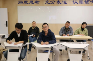聚焦物理教研赋能成长 展示名师风采引领教学