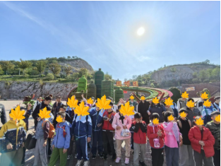 走进秋天,亲近自然——玄武特校开展2025-2026学年第一学期秋游活动