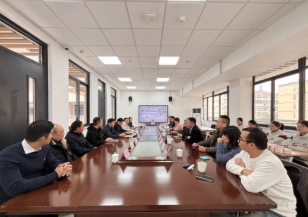 民进助学传书香,名师讲座助成长——民进雨花台区总支送名著、名师课堂进校园暨爱心助学活动走进金中西善