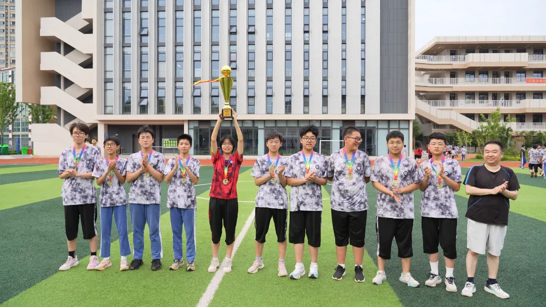 金陵足球风,"西超"少年梦——南京市金陵中学西善分校"西超"校园足球联赛圆满落幕