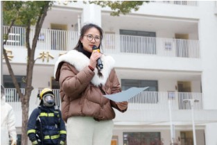 筑牢校园消防墙|南京秦淮外国语学校开展消防应急疏散演练