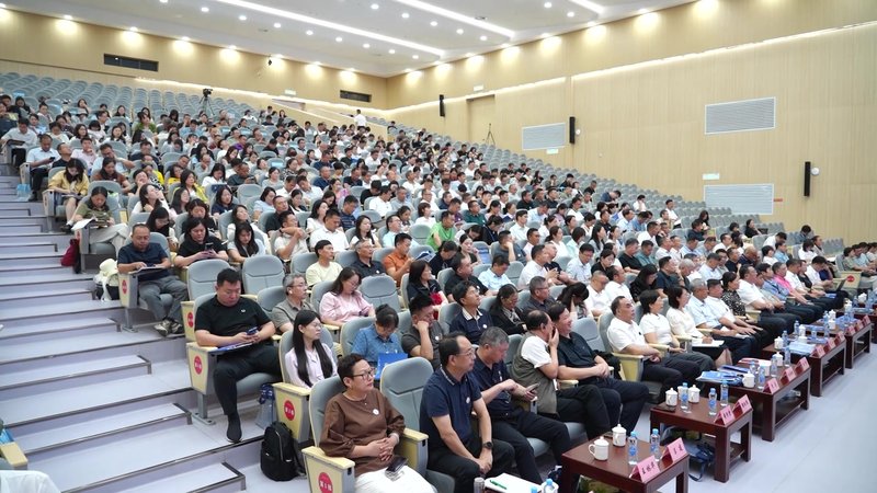 中国陶行知研究会行知式校长暨陶研骨干培训班在江西南昌开班