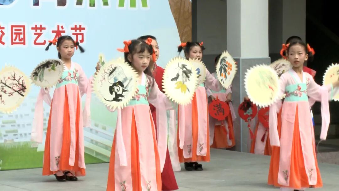 美术社团.jpg