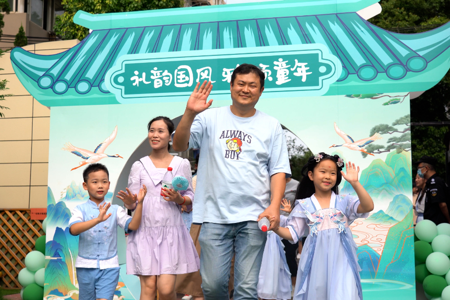 表演04.jpg