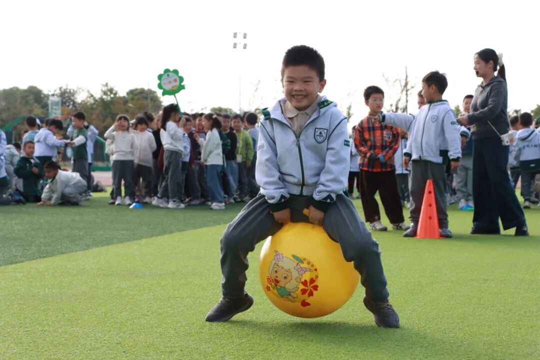 https://jtxww2.oss-cn-hangzhou.aliyuncs.com/uploads/2026/10/02/1790965804891_d6a4b7e61c513d8f.jpg