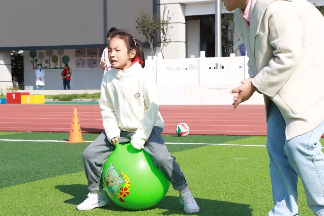 https://jtxww2.oss-cn-hangzhou.aliyuncs.com/uploads/2026/10/02/1790973000939_7b36e49b313293fa.jpg