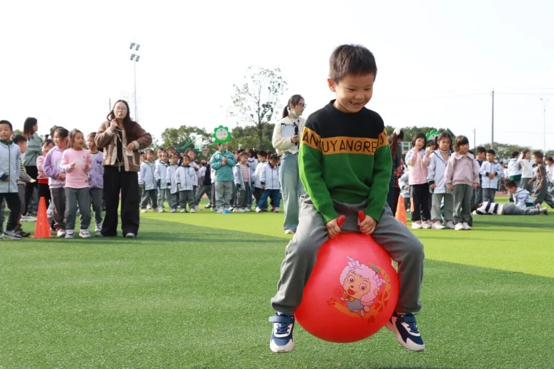 https://jtxww2.oss-cn-hangzhou.aliyuncs.com/uploads/2026/10/02/1790973000954_b37213560ce6891e.jpg