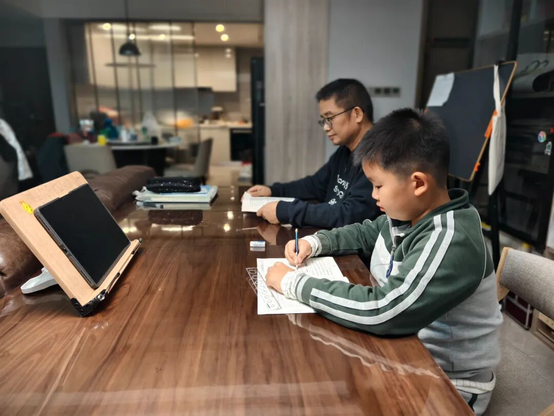 https://jtxww2.oss-cn-hangzhou.aliyuncs.com/uploads/2026/10/03/1791019803637_84c16ca7f548c5cb.jpg